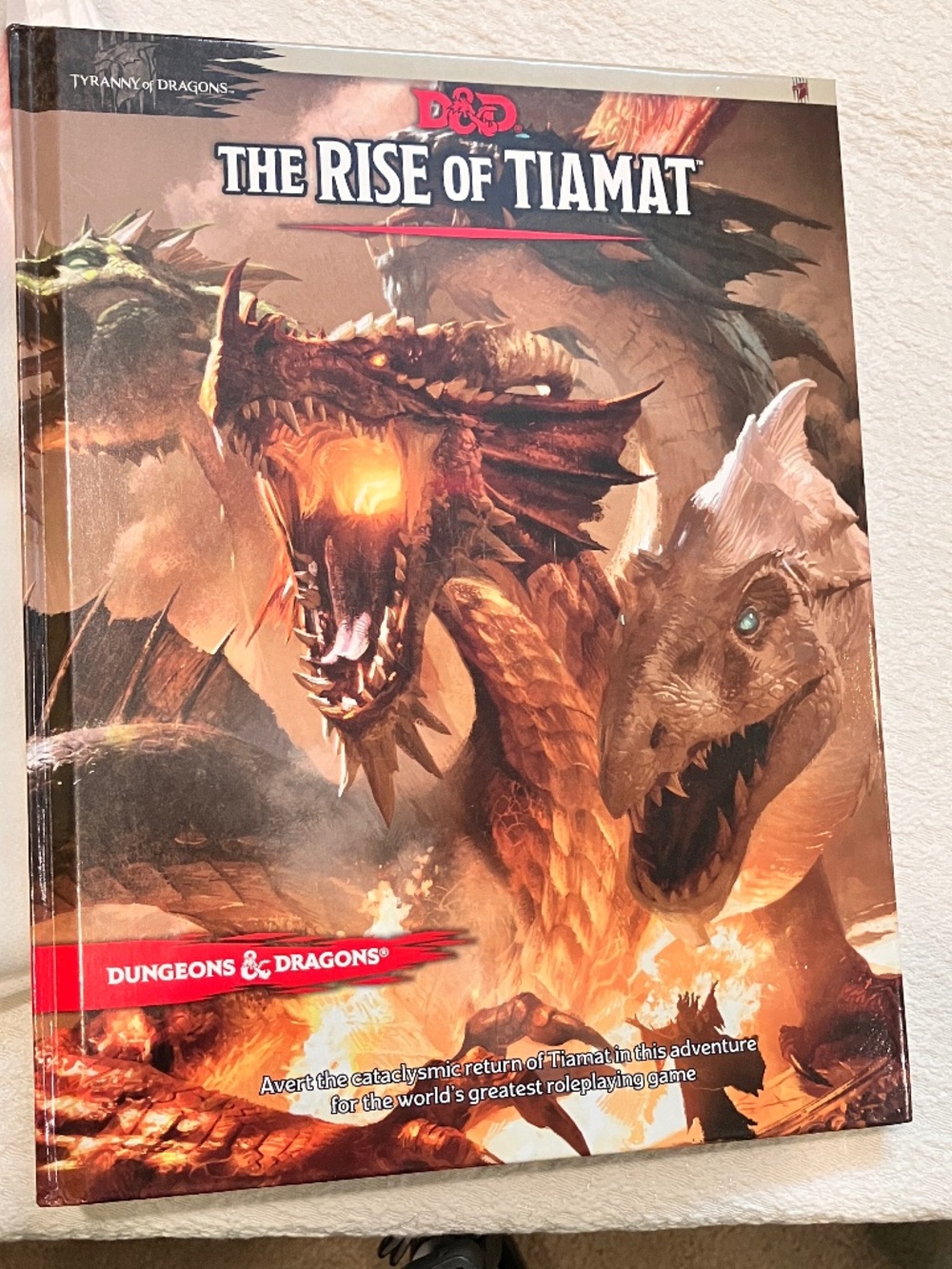 Dungeons & Dragons book: The Rise of Tiamat